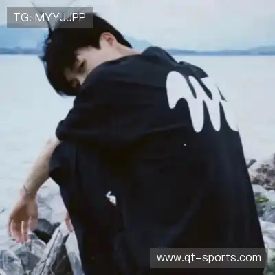 胡明凡